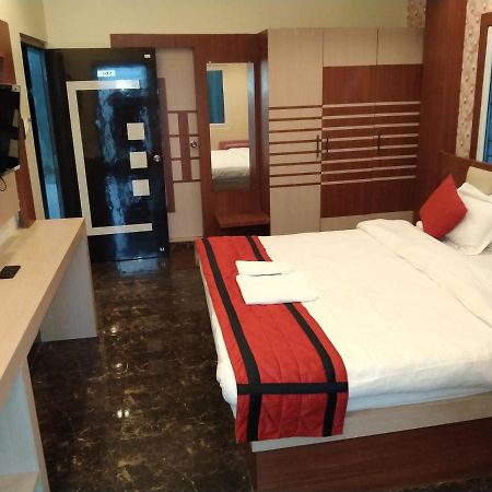 Hotel Delight Deluxe Pipra Dewās المظهر الخارجي الصورة
