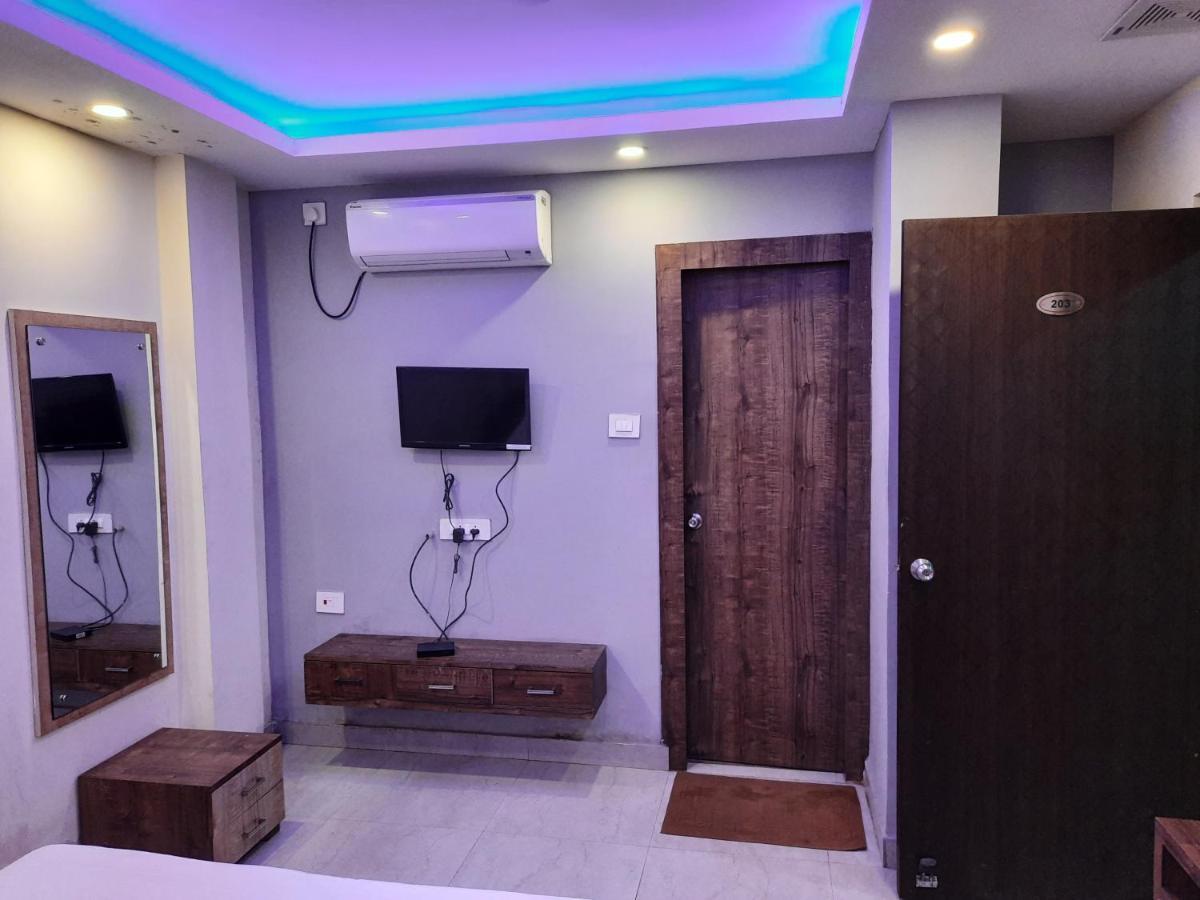 Hotel Delight Deluxe Pipra Dewās المظهر الخارجي الصورة